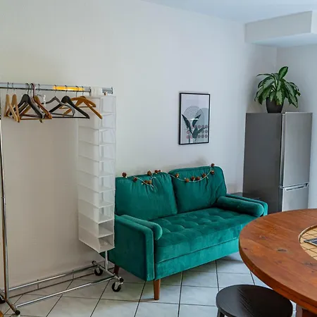 Mit Terrasse Bei Frankfurt *